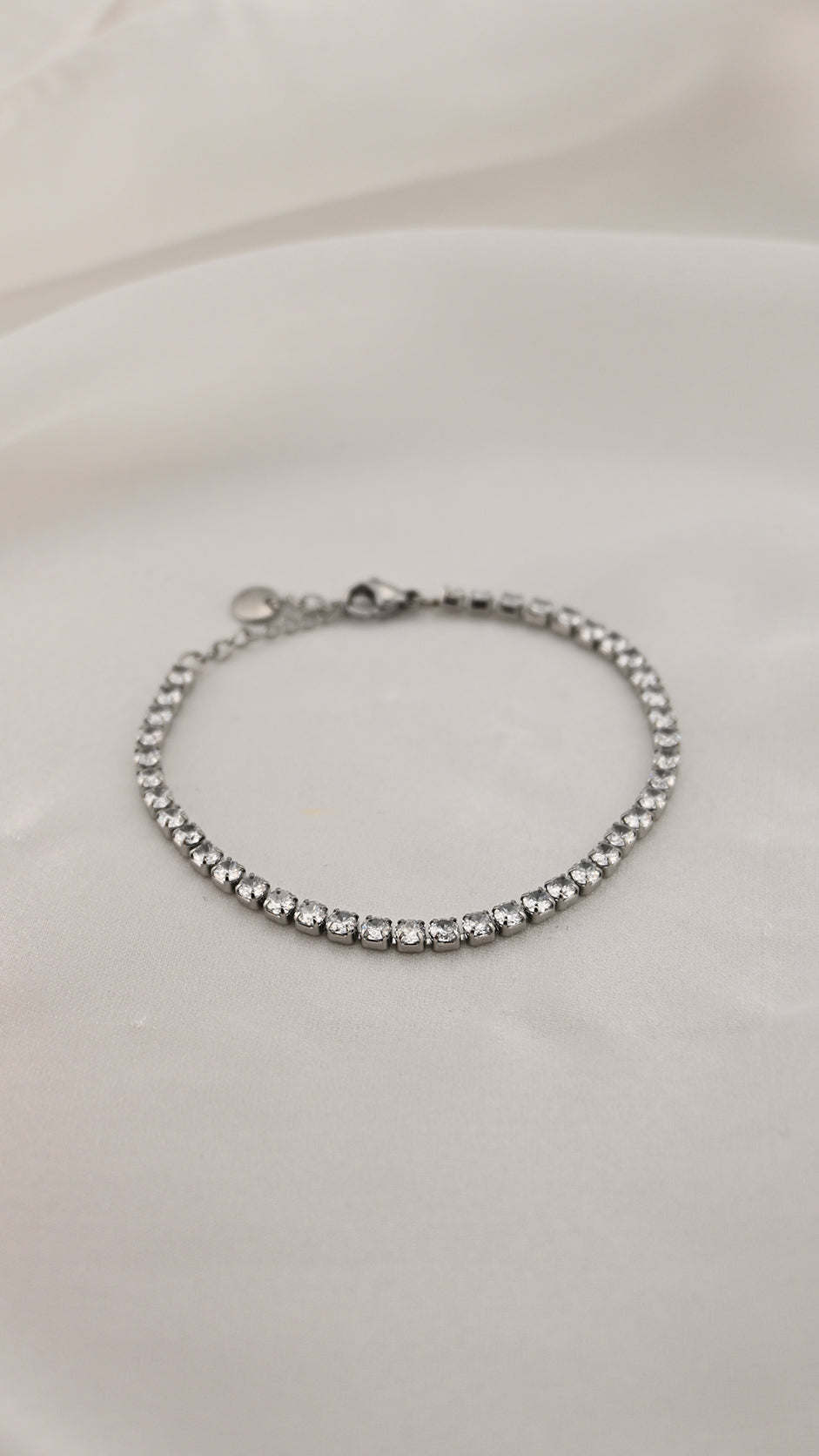 Bracciale tennis con pietre trasparenti