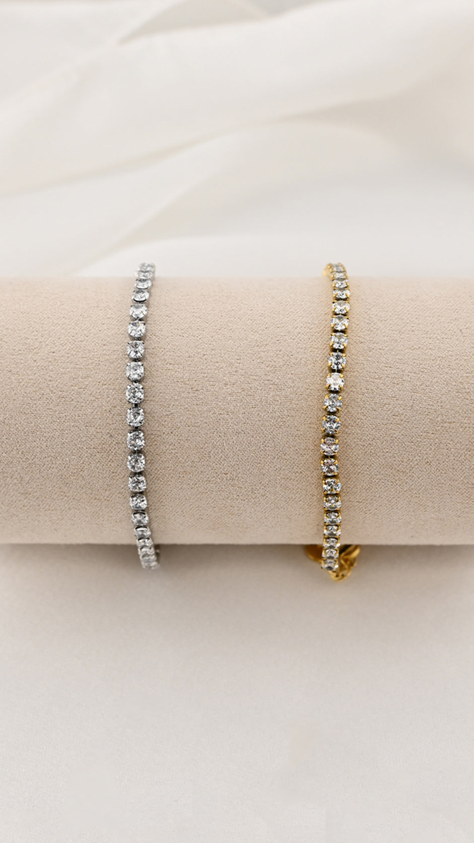 Bracciale tennis con pietre trasparenti