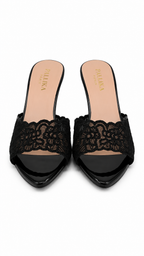 Tabi Ballet Flats with Bow Detail