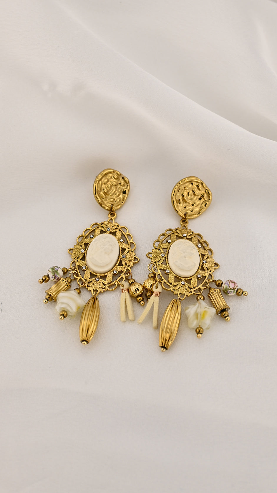 Orecchini pendenti stile vintage